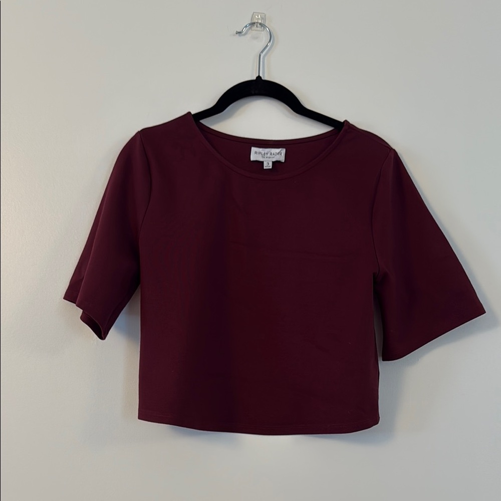 Women's Short Sleeve Burgundy Cropped Top Ripley Rader